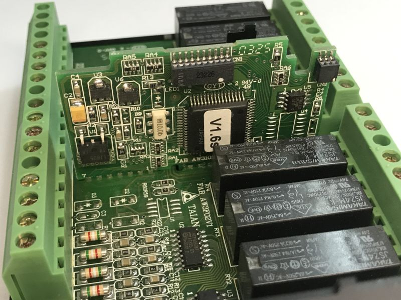 Global Industrial PLC & Motion Control Chip Supply Tightens Sharply, TI & ST Mainstream MCU/DSP Allocation Reduced by 40%, Spot Sourcing Becomes Main Procurement Method